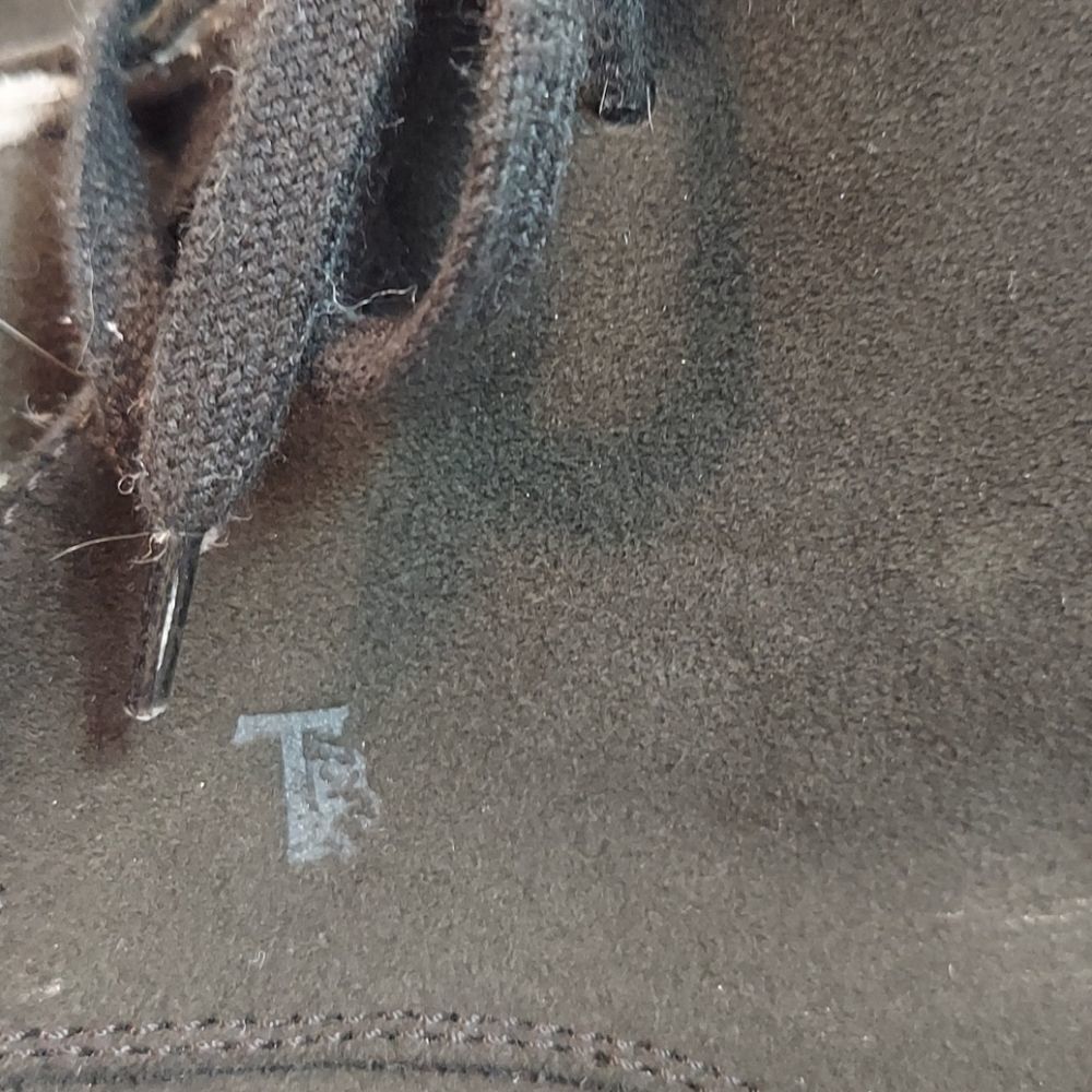 Tod's Shearling Lined Nubuckchukka Boots 9.5 - image 4